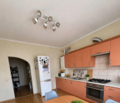 3-комн, 81кв м, этаж 4/5 ул Лукашова, 48
