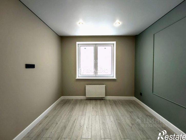 2-комн квартира улица Сержанта Мишина, 83к2