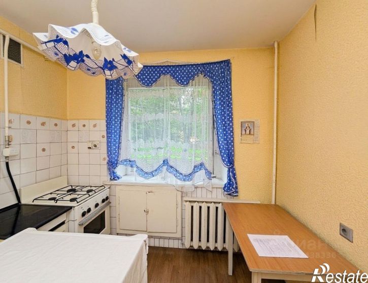 2-комн квартира ул Чекистов, 16,  д. 16