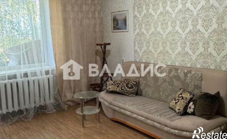1-комн квартира ул Подполковника Емельянова, 274,  д. 274