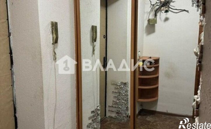 1-комн квартира ул Подполковника Емельянова, 274,  д. 274