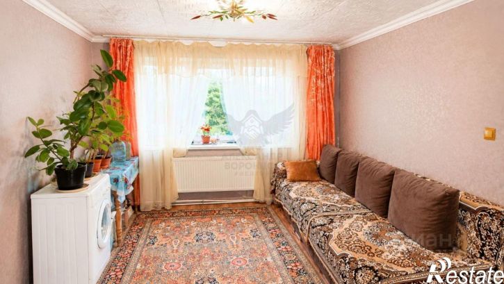 3-комн квартира ул Сурикова, 8,  д. 8