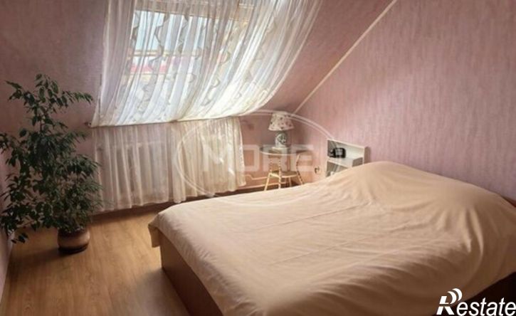5-комн квартира ул Каштановая аллея, 155,  д. 155