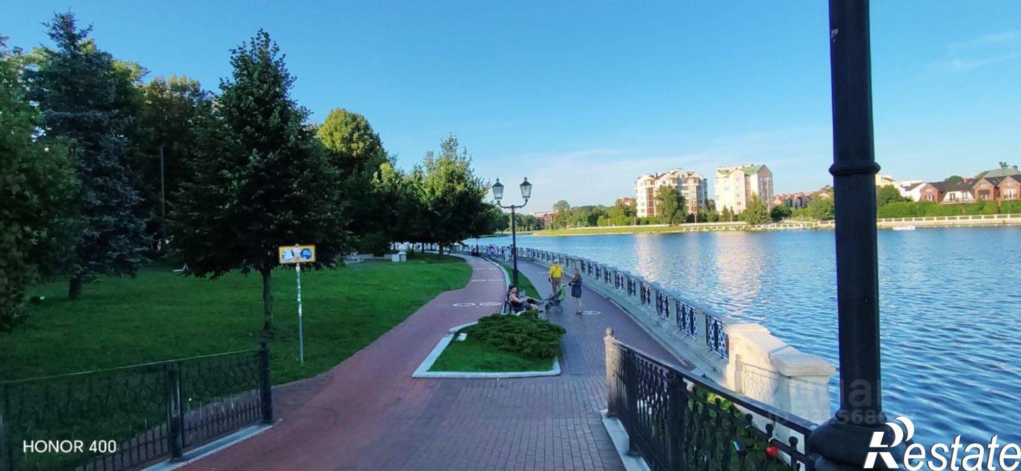 Купить комнату за 3 800 000 рублей на ул Азовская, 5