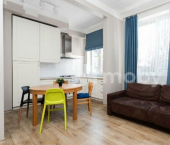 2-комн, 64кв м, этаж 1/3 ул Брамса, 29