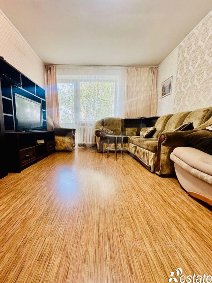 1-комн квартира ул Подполковника Емельянова, 282,  д. 282
