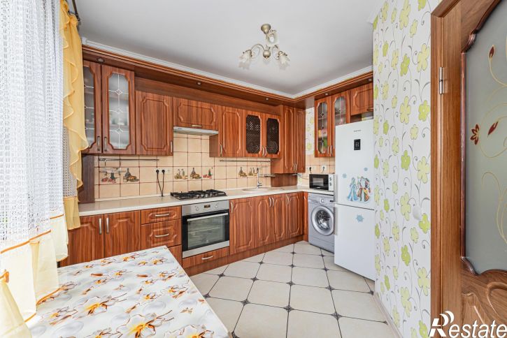 2-комн квартира Россия, Дзержинского ул, 98