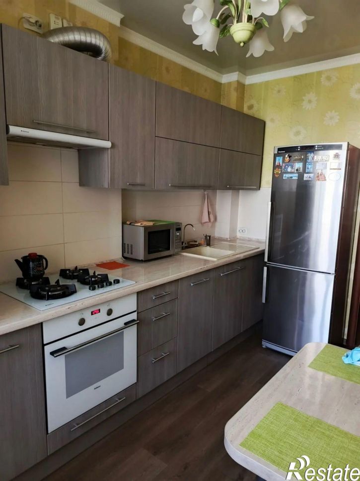2-комн квартира Россия, Минусинская ул, 24