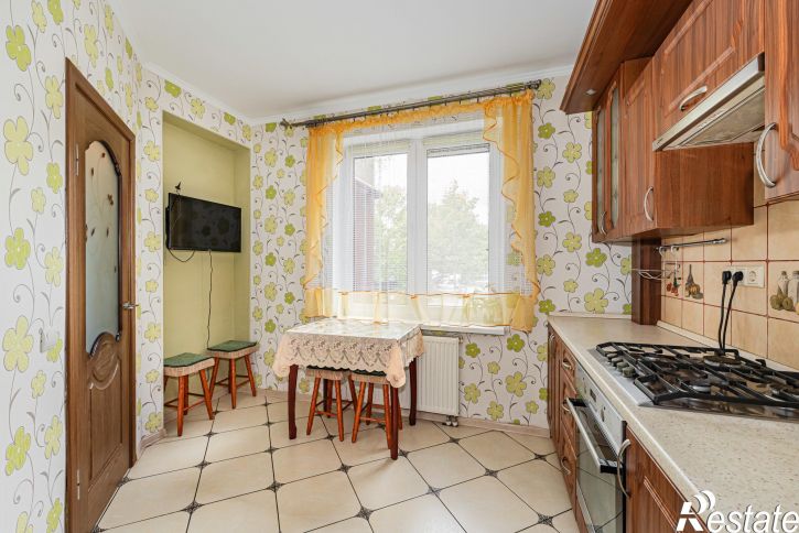 2-комн квартира Россия, Дзержинского ул, 98