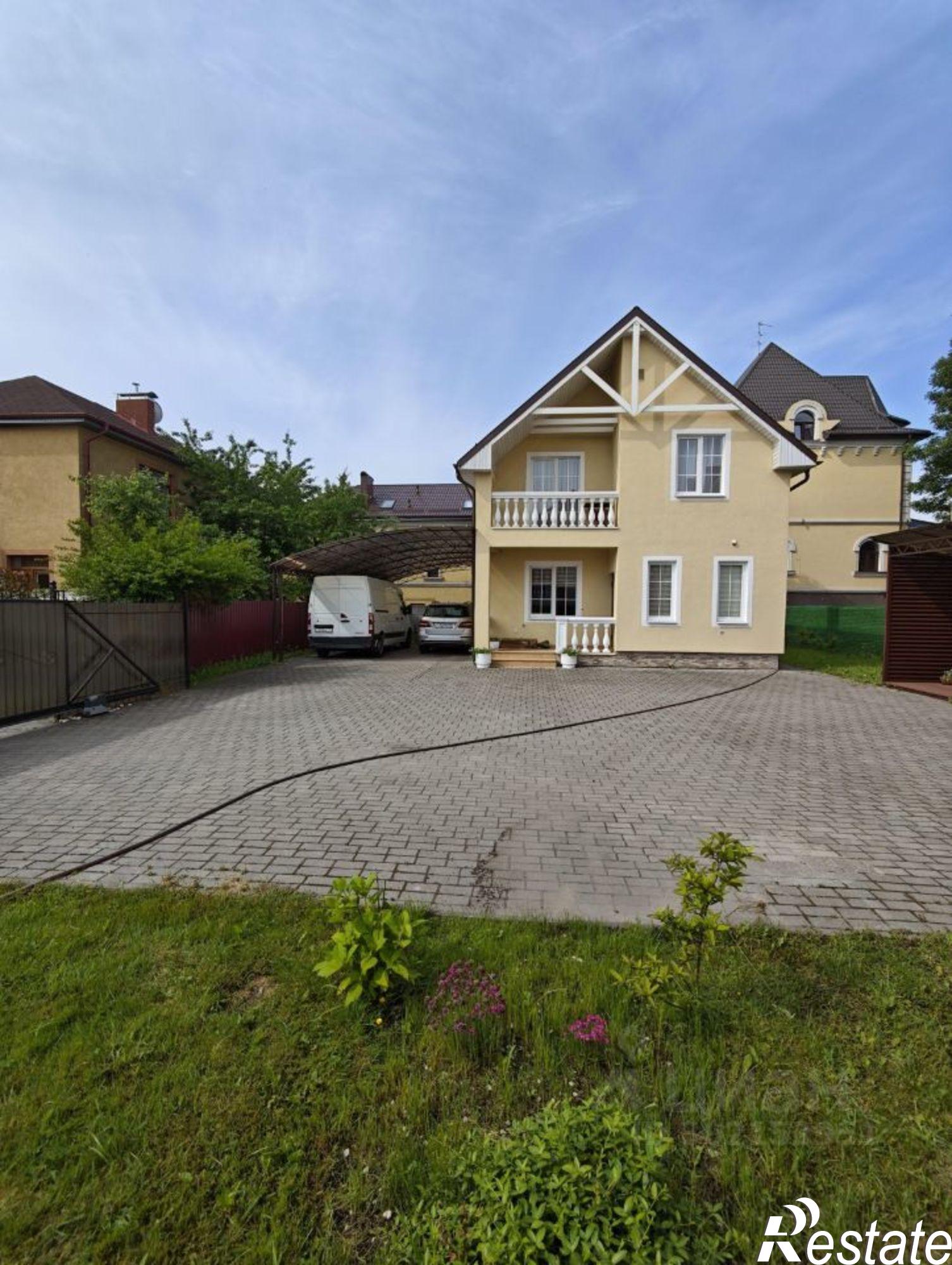 Купить дачу, дом, коттедж за 32 000 000 рублей на Дружный пер, 3