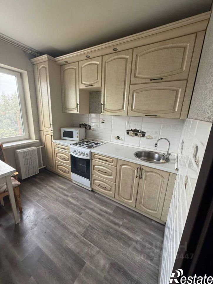 2-комн квартира ул Дзержинского, 102Г,  д. 102Г