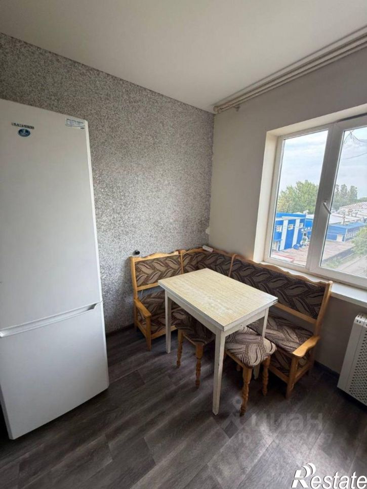 2-комн квартира ул Дзержинского, 102Г,  д. 102Г