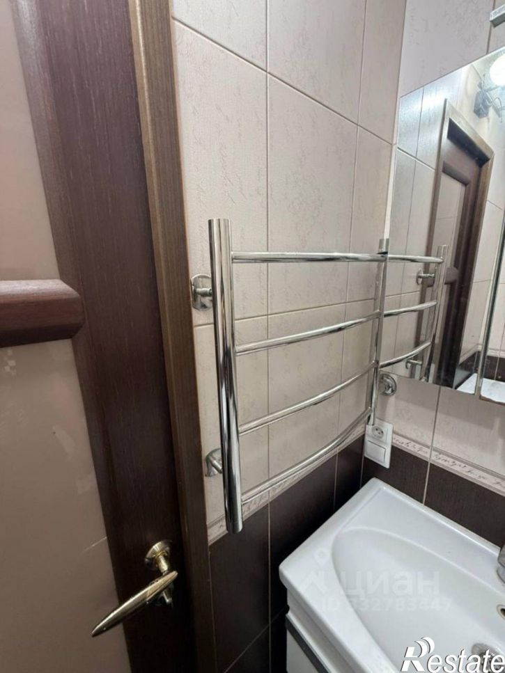 2-комн квартира ул Дзержинского, 102Г,  д. 102Г