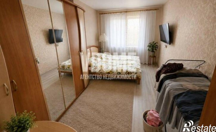 2-комн квартира ул Орудийная, 72,  д. 72