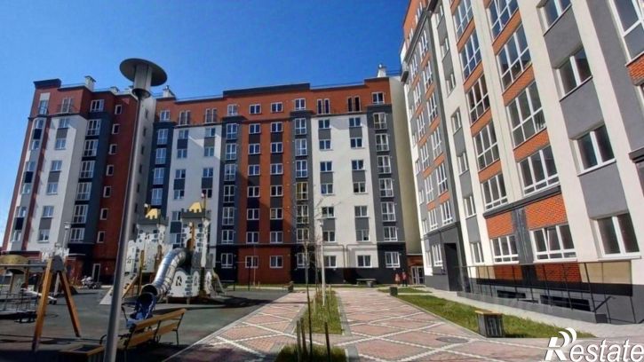 2-комн квартира в новом доме Коммунистическая улица