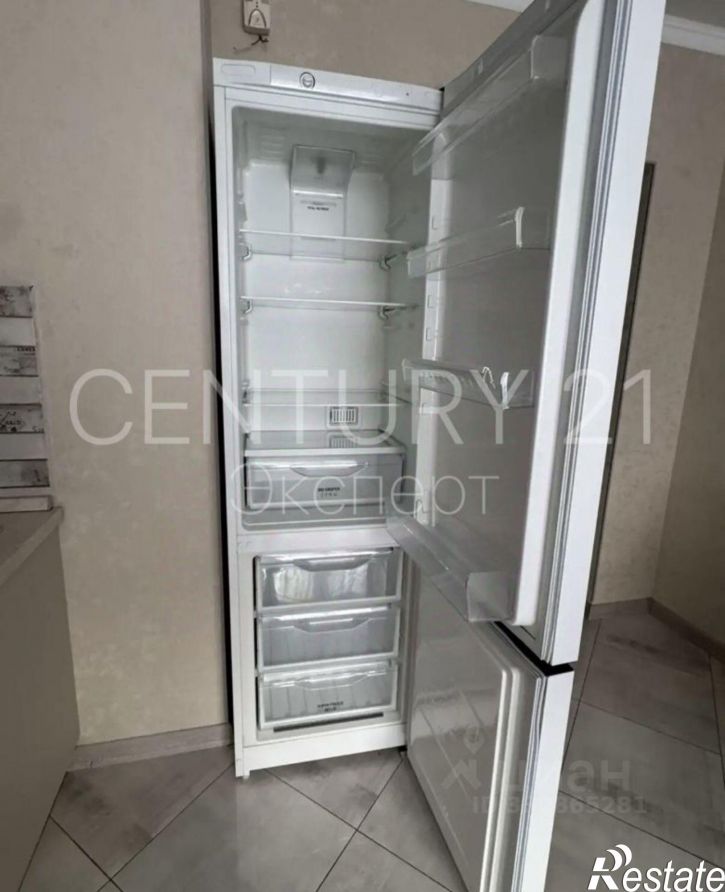 2-комн квартира ул Космонавта Леонова, 55 2,  д. 55 2,  к. 2