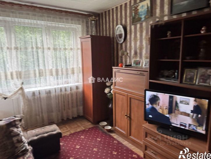 3-комн квартира ул Лужская, 50,  д. 50