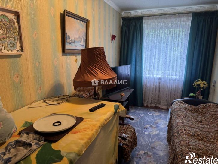 3-комн квартира ул Лужская, 50,  д. 50