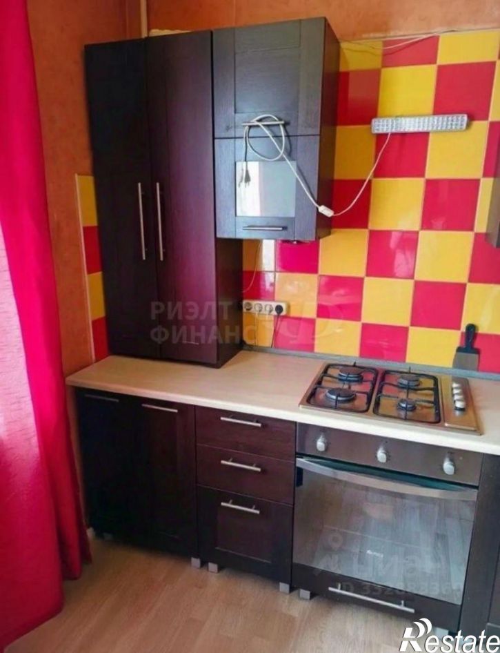 Комната ул Подполковника Емельянова, 270,  д. 270