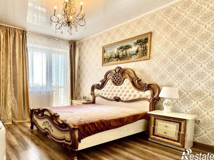 2-комн квартира пр-кт Победы, 87,  д. 87