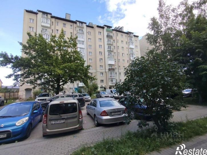 2-комн квартира ул В.Гакуна, 9,  д. 9