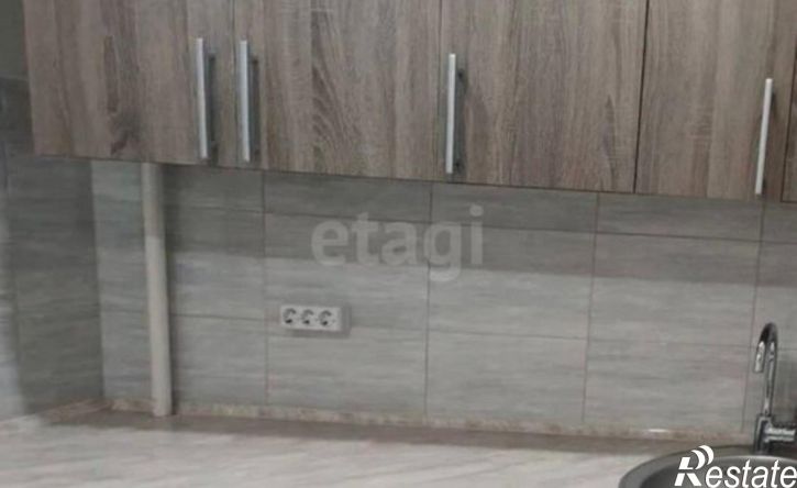 2-комн квартира ул Космонавта Леонова, 44,  д. 44