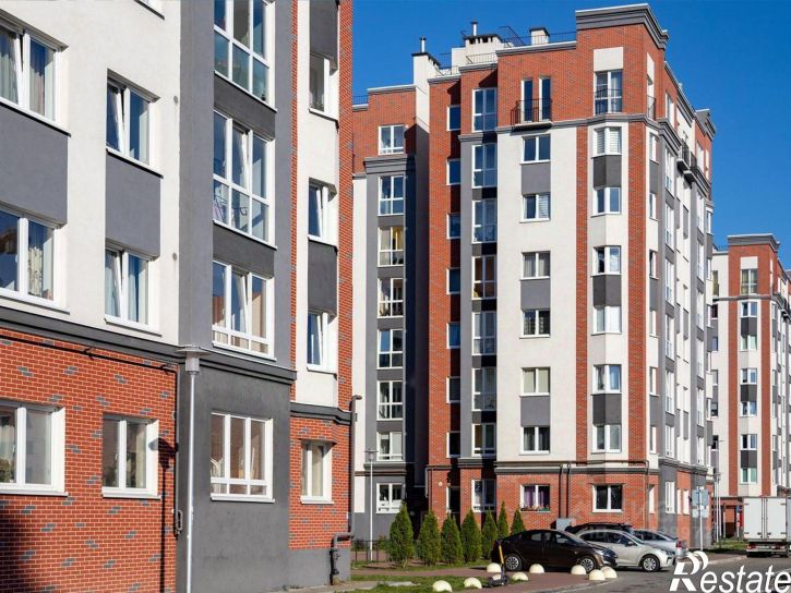2-комн квартира в новом доме Коммунистическая улица