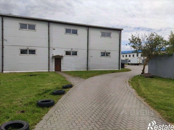 Отдельное здание ул Подполковника Емельянова, 280В,  д. 280В