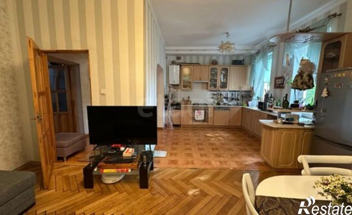 2-комн квартира Калининград, Офицерская улица, 31
