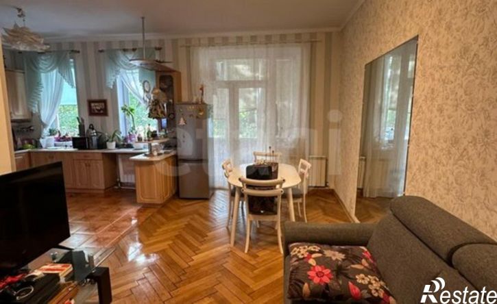 2-комн квартира Калининград, Офицерская улица, 31