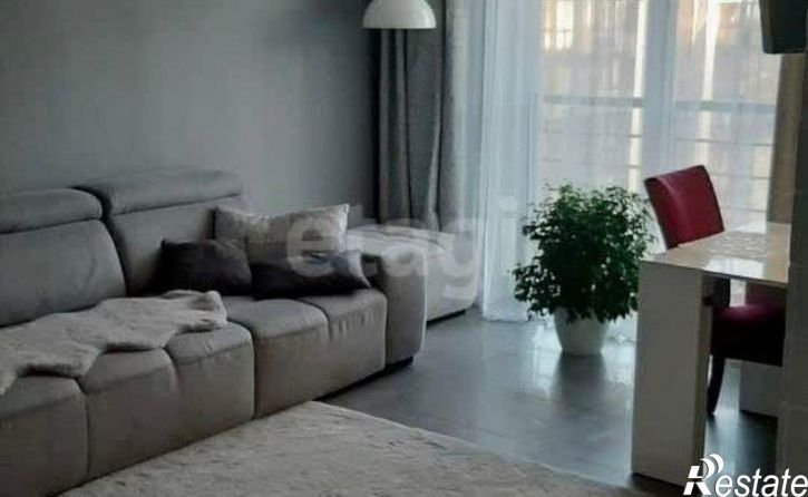 4-комн квартира Калининград, улица Космонавта Леонова, 55к1