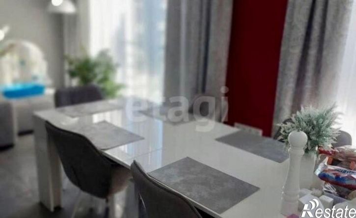 4-комн квартира Калининград, улица Космонавта Леонова, 55к1