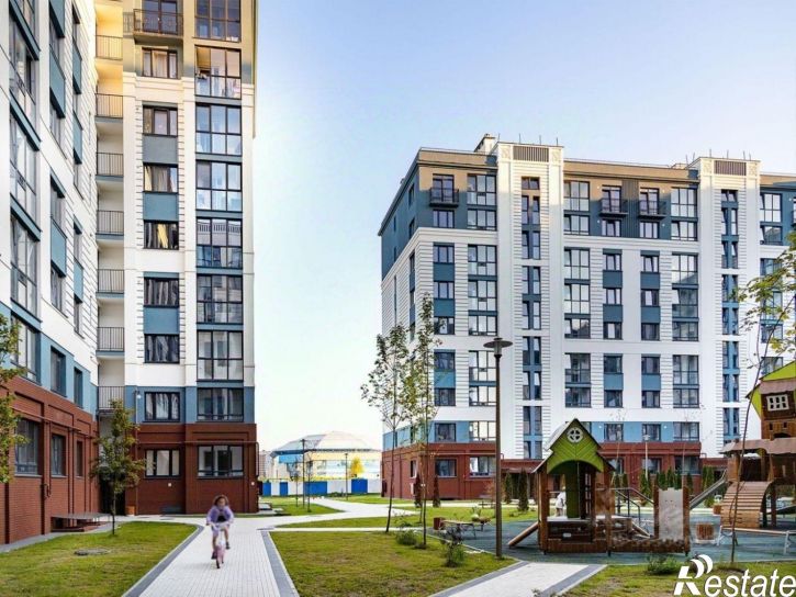 2-комн квартира Калининград, улица Героя России Катериничева