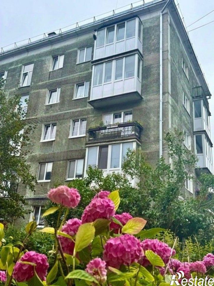 3-комн квартира ул Генерала Галицкого, 27,  д. 27
