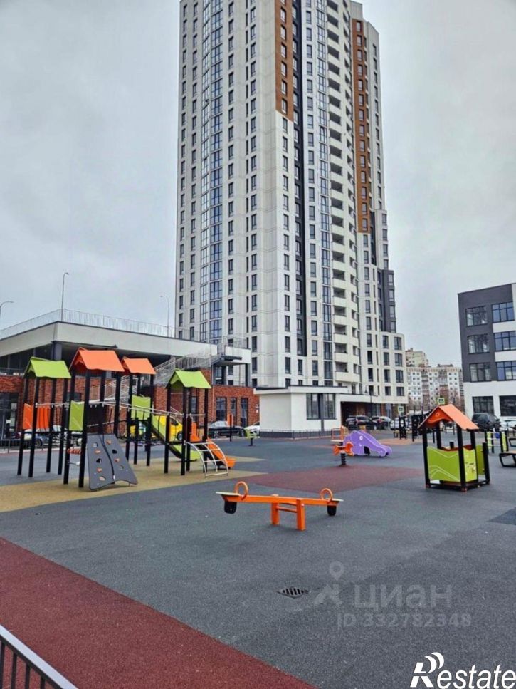 2-комн квартира ул Гайдара, 90,  д. 90