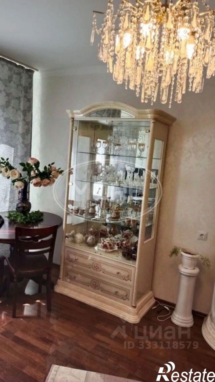 2-комн квартира ул Полковника Ефремова, 1,  д. 1