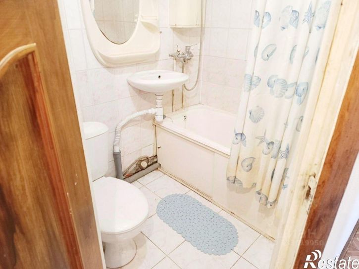2-комн квартира ул Подполковника Емельянова, 310,  д. 310