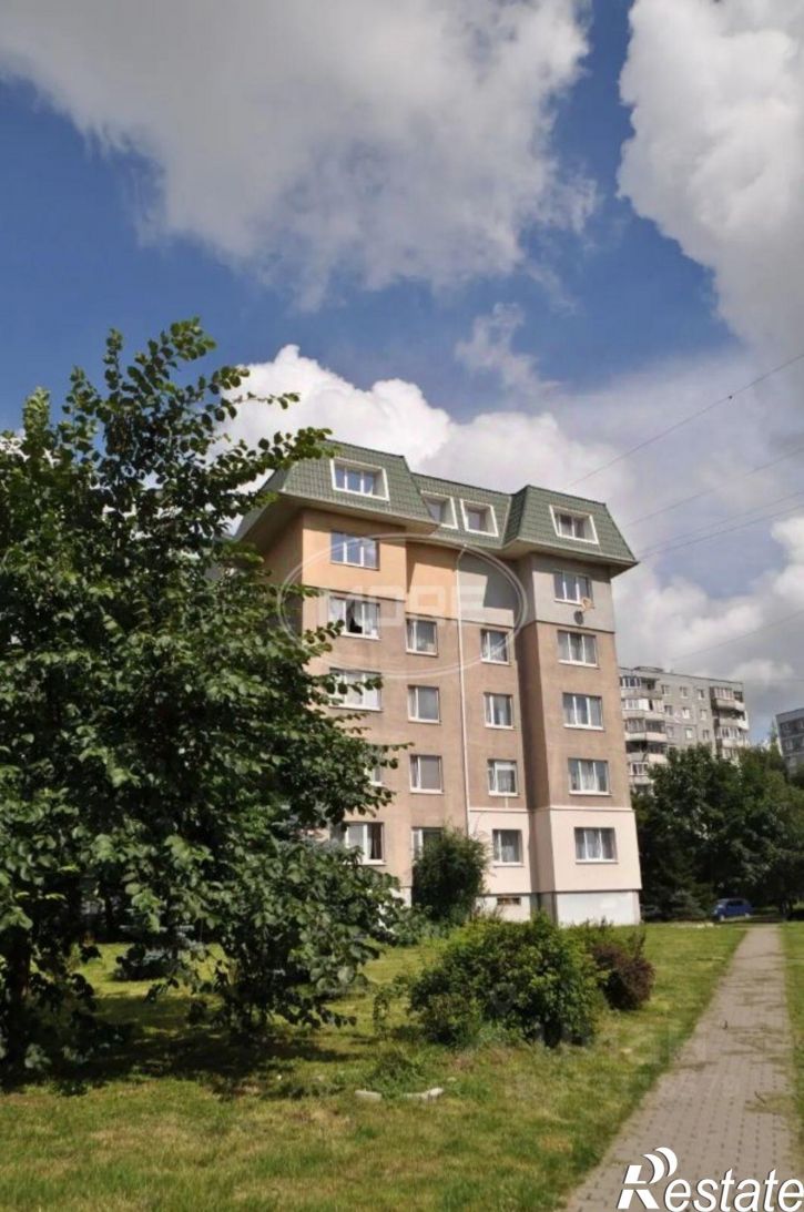 2-комн квартира ул Полковника Ефремова, 1,  д. 1