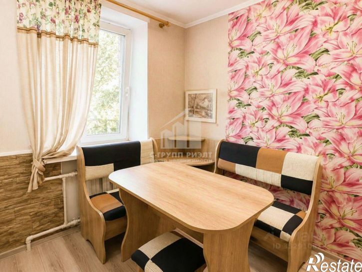 1-комн квартира ул Подполковника Емельянова, 282,  д. 282