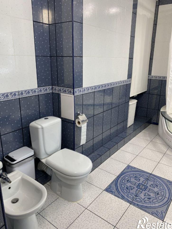 2-комн квартира ул Гайдара, 122 2,  д. 122 2,  к. 2