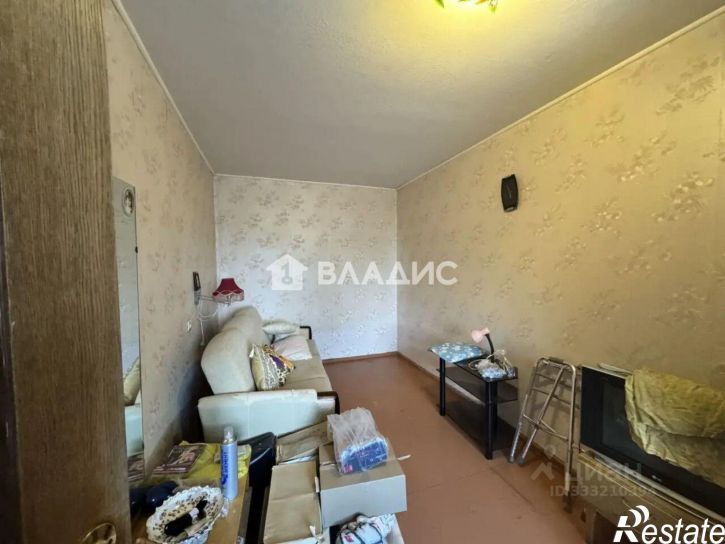 2-комн квартира ул Чекистов, 102,  д. 102