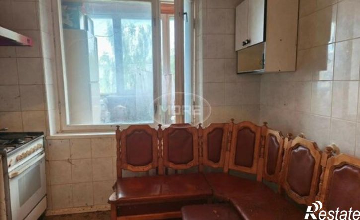 3-комн квартира ул Дзержинского, 102Г,  д. 102Г