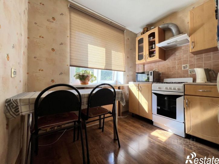 2-комн квартира ул Космонавта Леонова, 77А,  д. 77А