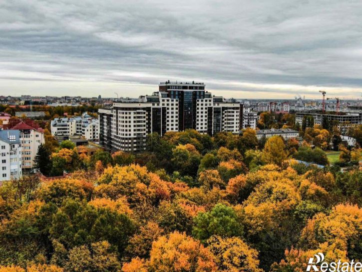 4-комн квартира ул Сержанта Колоскова, 8,  д. 8