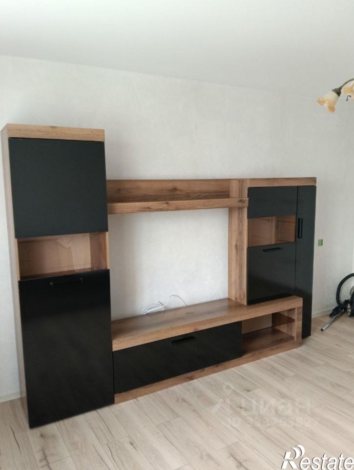 3-комн квартира ул Чаадаева, 35,  д. 35