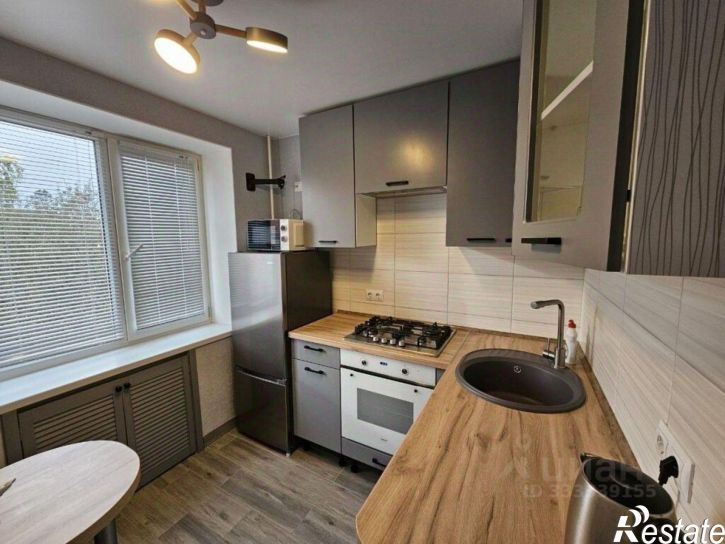 1-комн квартира ул Космонавта Леонова, 21,  д. 21