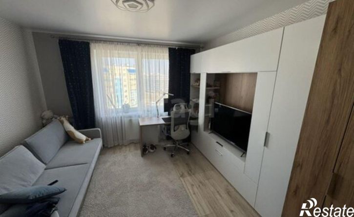 3-комн квартира ул Тихоокеанская, 44,  д. 44