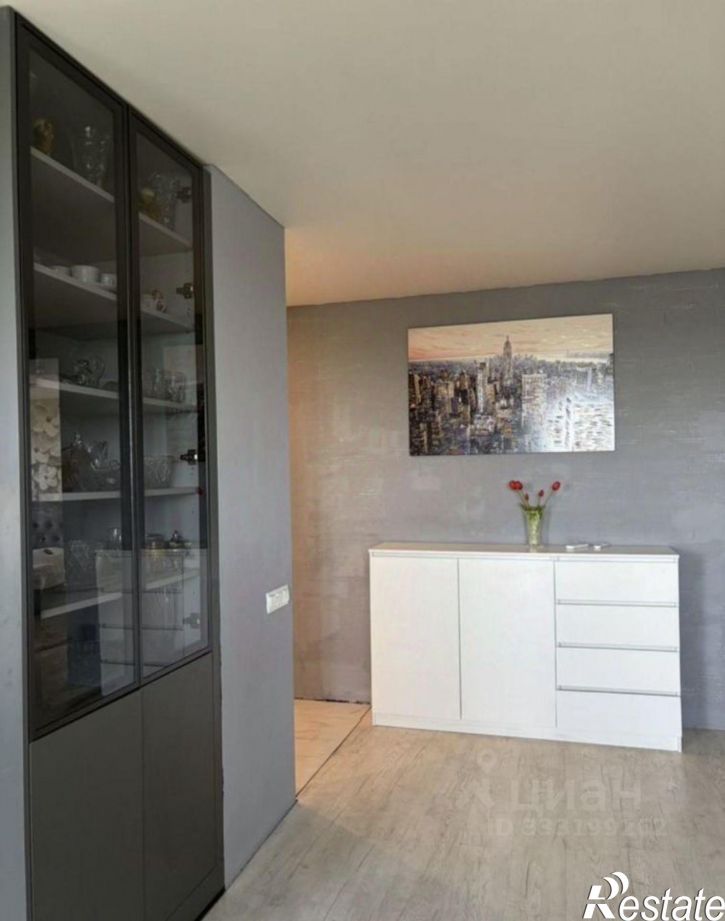 2-комн квартира ул 9 Апреля, 98,  д. 98