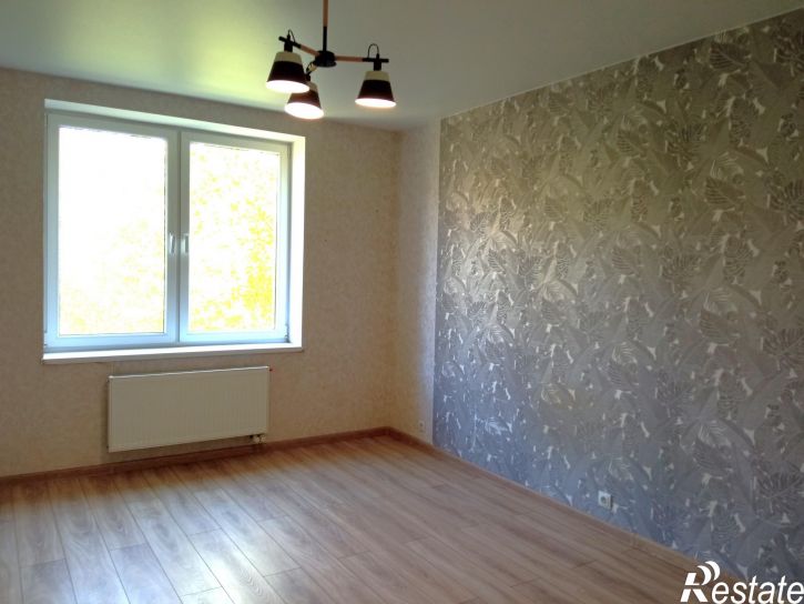 3-комн квартира Россия, Победы пр-кт, 251