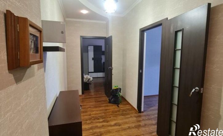 2-комн квартира ул О.Кошевого, 15,  д. 15